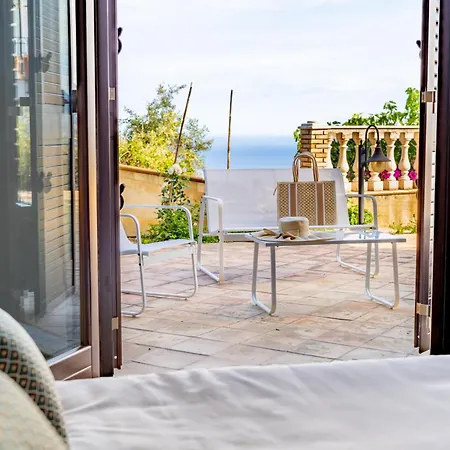 Finu Villa Letojanni
