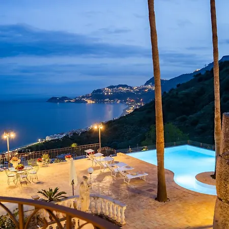 Finu Villa Letojanni
